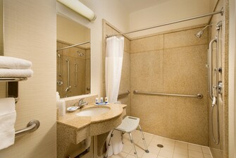 Waco TX Hotel Bathroom