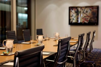 Montreal airport business hotel boardroom