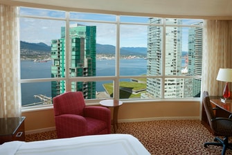 Hôtel avec vue sur le port à Vancouver