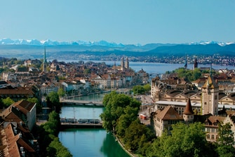 La rivière Limmat, en centre-ville de Zurich